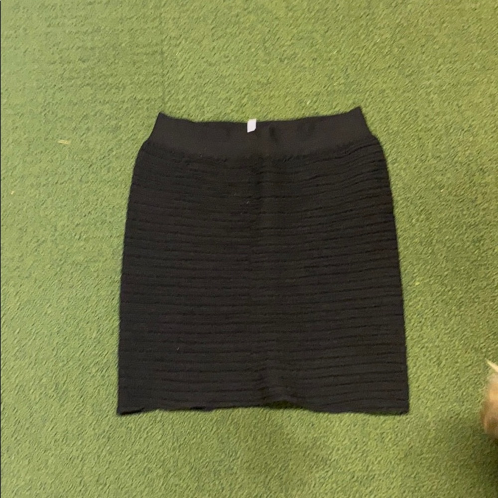 Mini black skirt - small